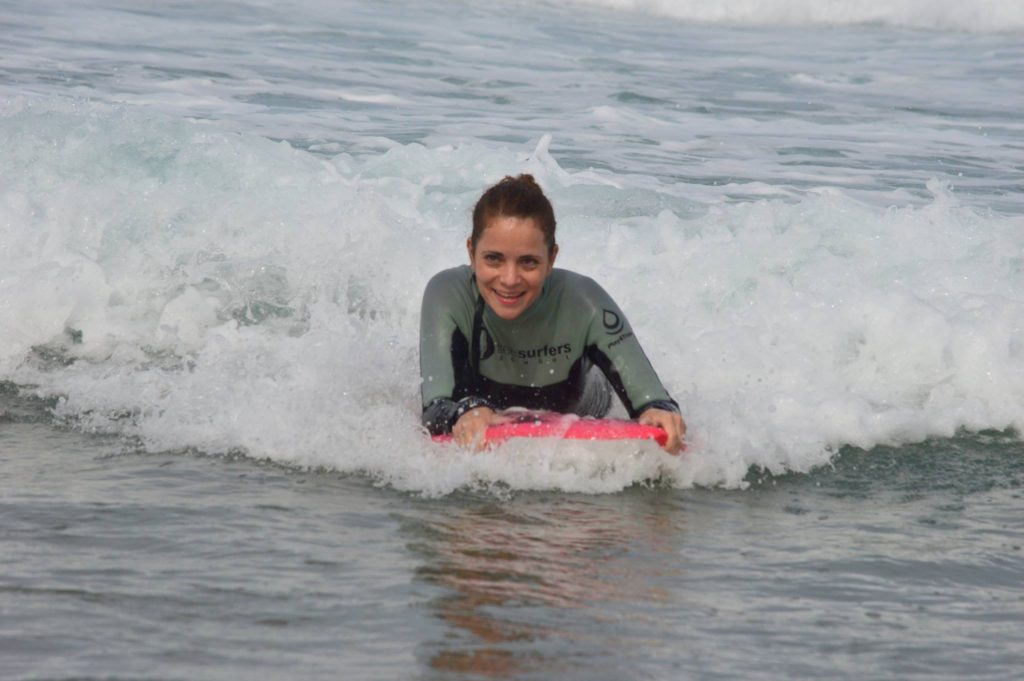 maria-surf-2