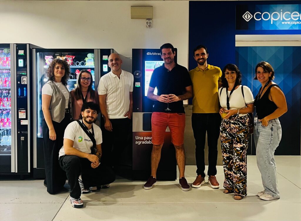 El equipo de Disruptivos y Arbitrade